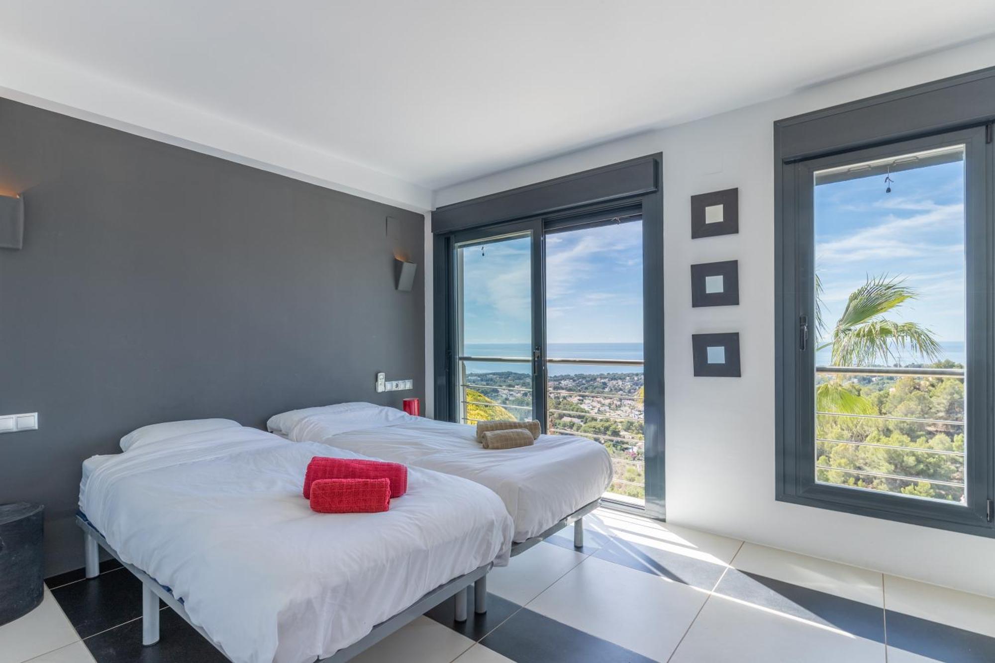 Van Den Broeck Moraira Luaran gambar